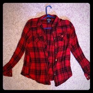 New, worn once, button down red flannel shirt!
